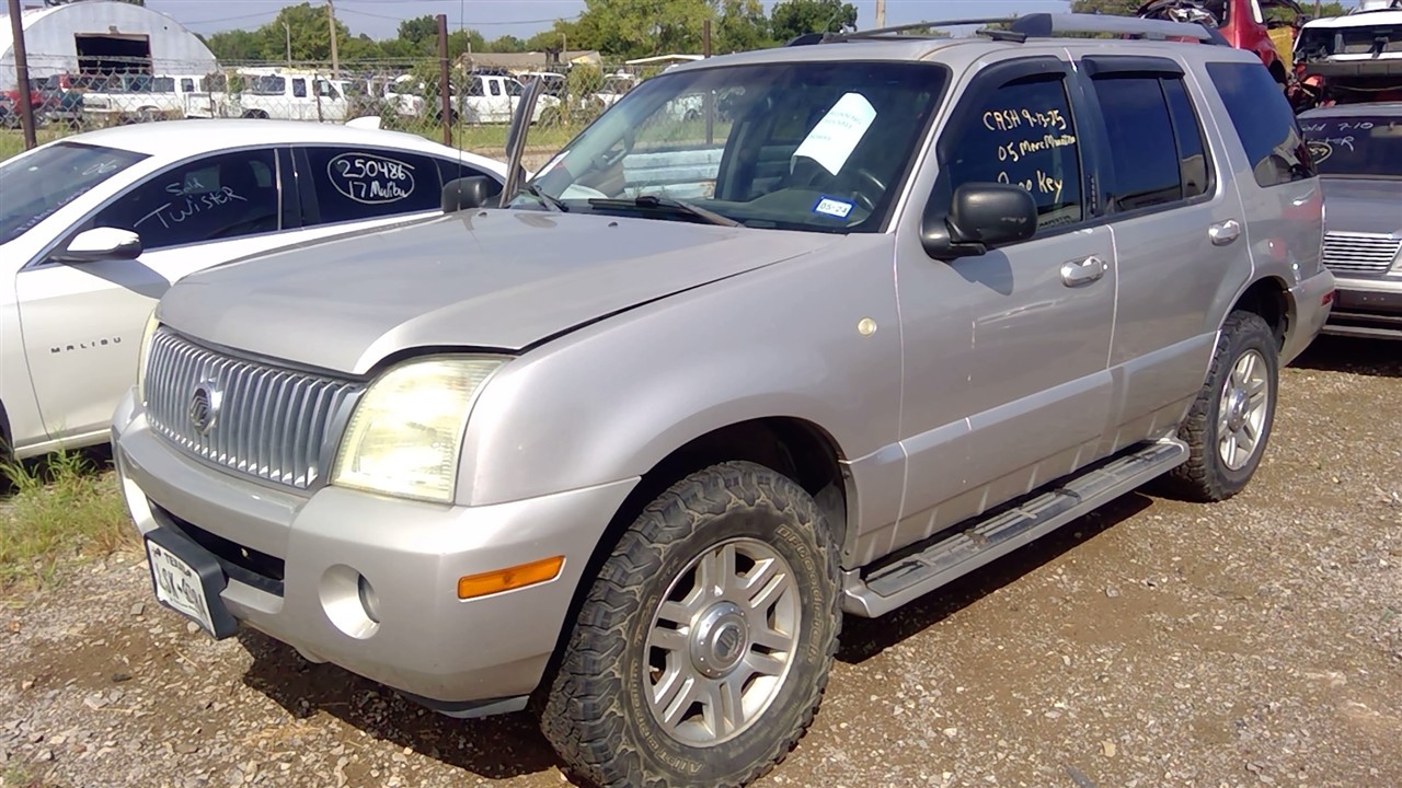 https://f005.backblazeb2.com/file/img-partshotlines-com/Inventory/EX366/Vehicle/10844_03.jpg