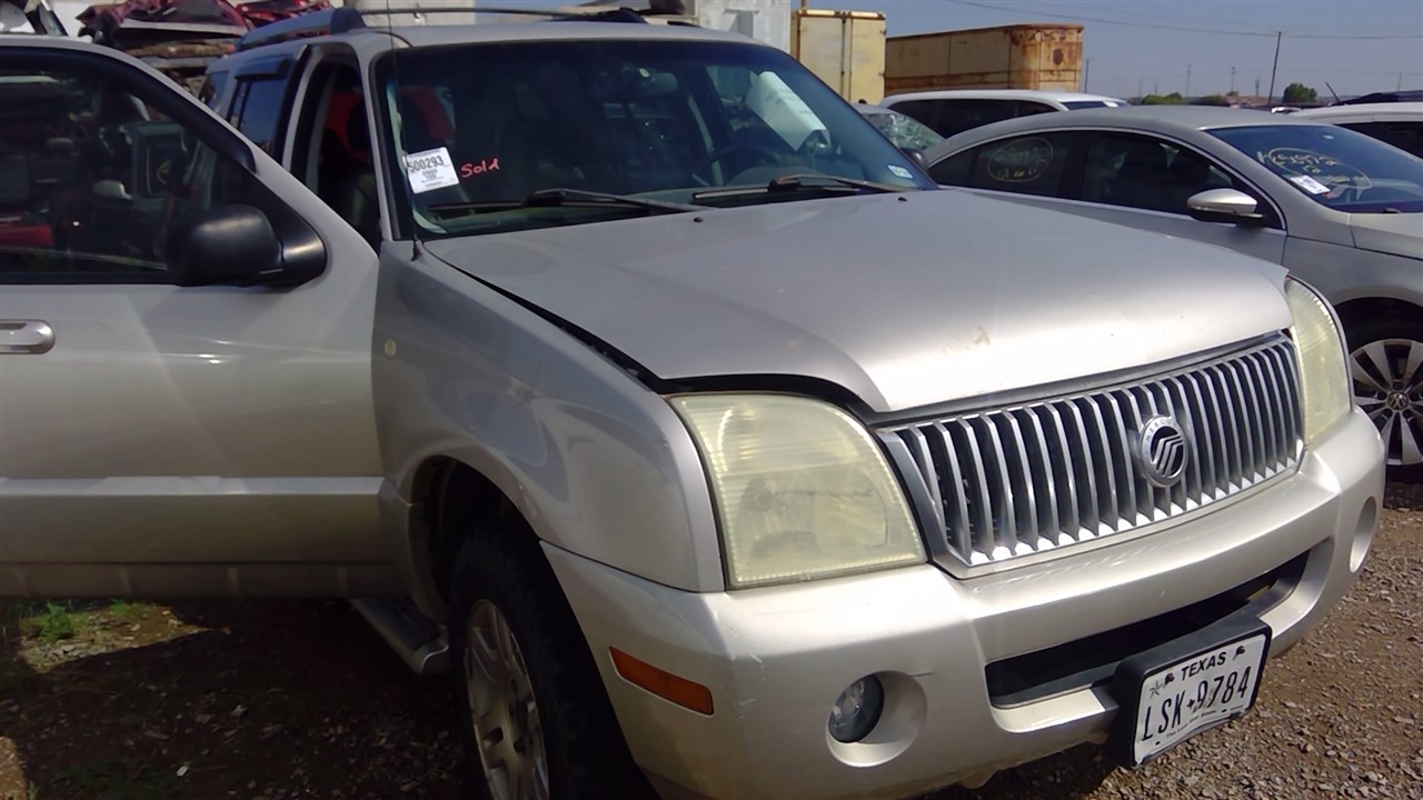 https://f005.backblazeb2.com/file/img-partshotlines-com/Inventory/EX366/Vehicle/10844_04.jpg