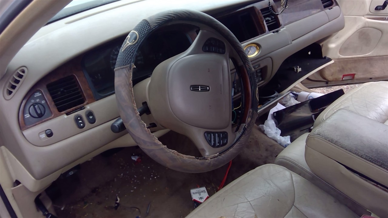 https://f005.backblazeb2.com/file/img-partshotlines-com/Inventory/EX366/Vehicle/10863_03.jpg