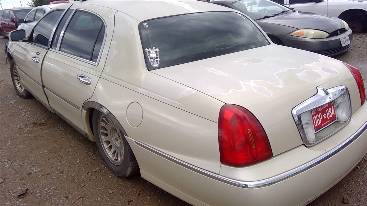 https://f005.backblazeb2.com/file/img-partshotlines-com/Inventory/EX366/Vehicle/10863_08.jpg