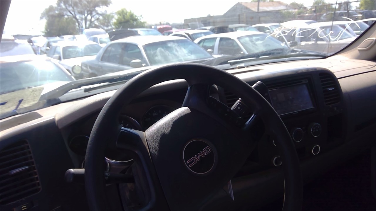 https://f005.backblazeb2.com/file/img-partshotlines-com/Inventory/EX366/Vehicle/10884_01.jpg