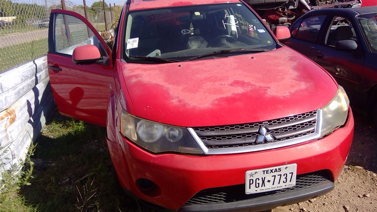 https://f005.backblazeb2.com/file/img-partshotlines-com/Inventory/EX366/Vehicle/10886_06.jpg