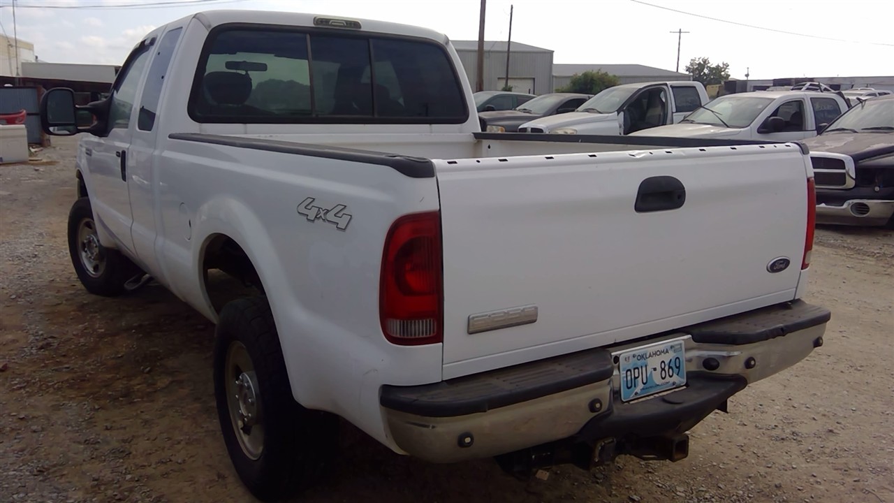 https://f005.backblazeb2.com/file/img-partshotlines-com/Inventory/EX366/Vehicle/10914_09.jpg