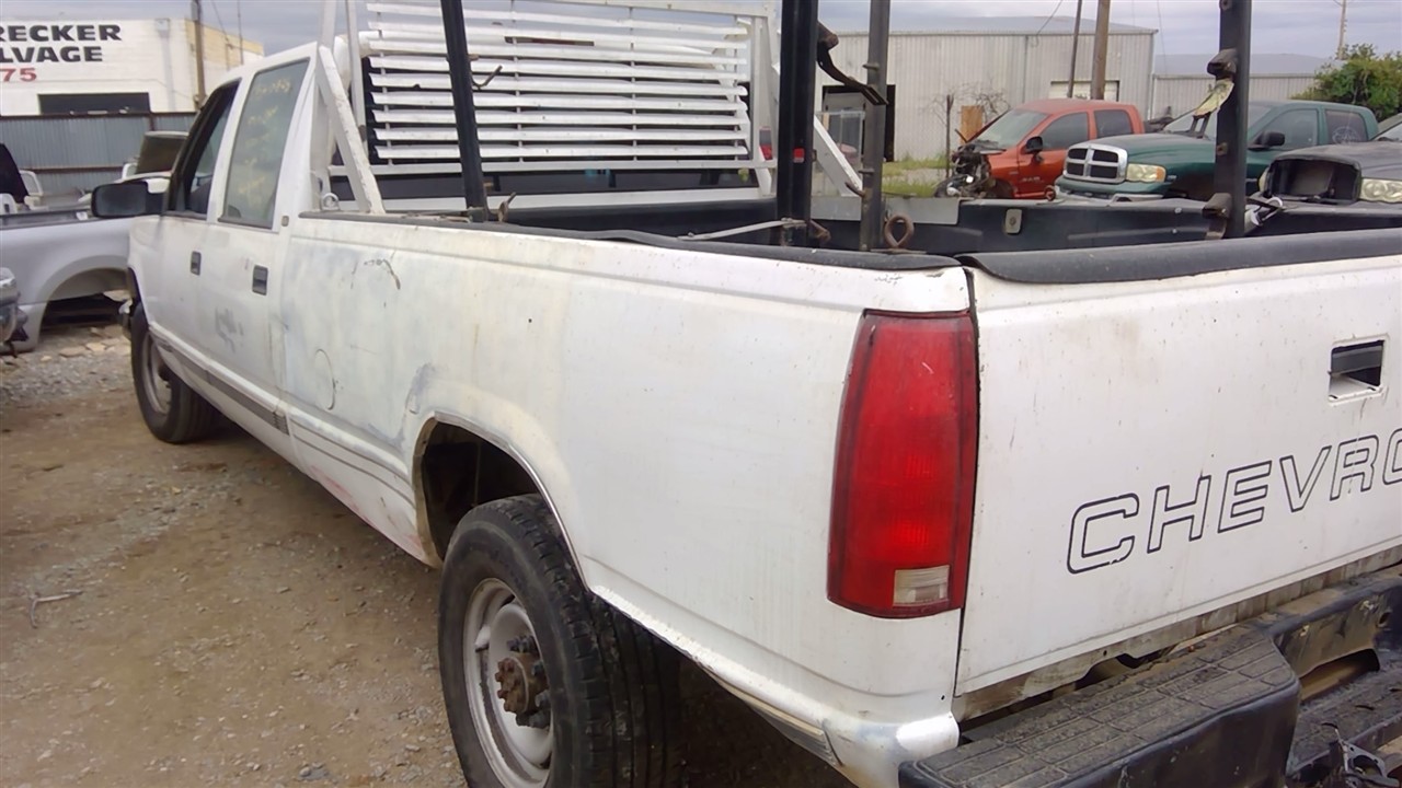 https://f005.backblazeb2.com/file/img-partshotlines-com/Inventory/EX366/Vehicle/10928_09.jpg