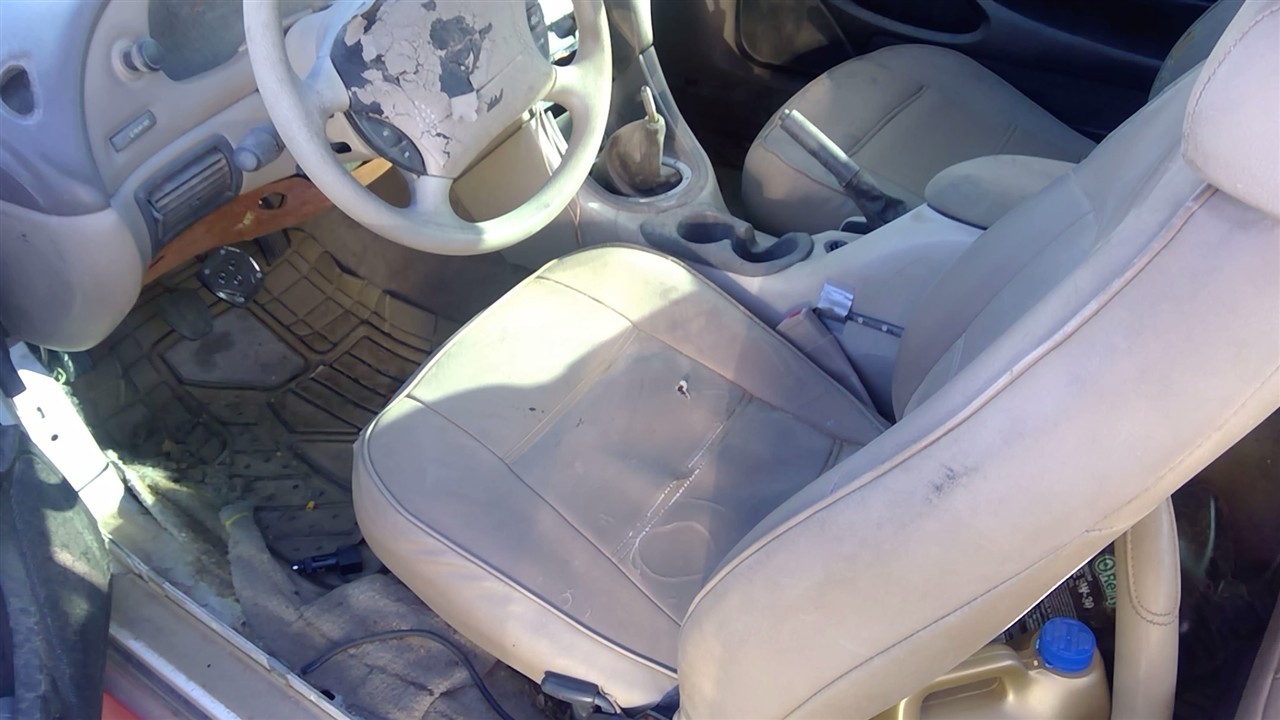 https://f005.backblazeb2.com/file/img-partshotlines-com/Inventory/EX366/Vehicle/10943_02.jpg