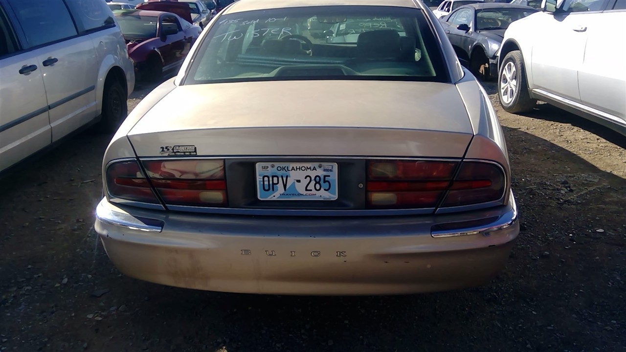 https://f005.backblazeb2.com/file/img-partshotlines-com/Inventory/EX366/Vehicle/10945_08.jpg