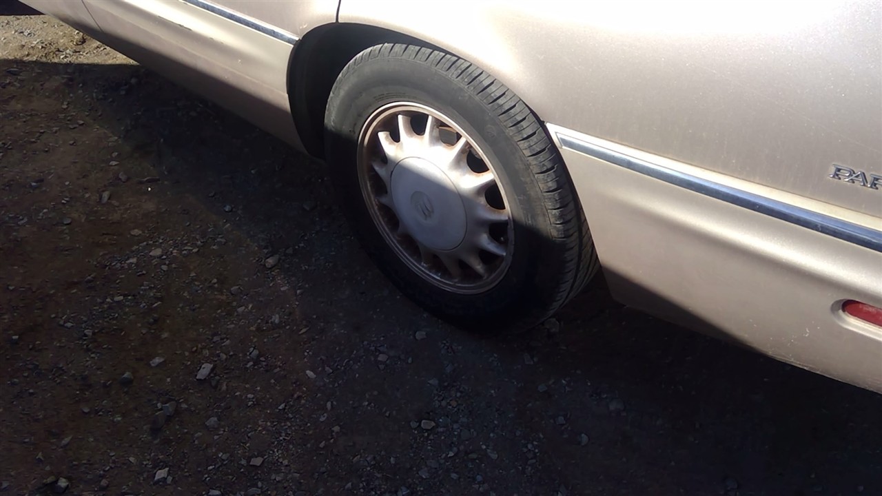 https://f005.backblazeb2.com/file/img-partshotlines-com/Inventory/EX366/Vehicle/10945_10.jpg