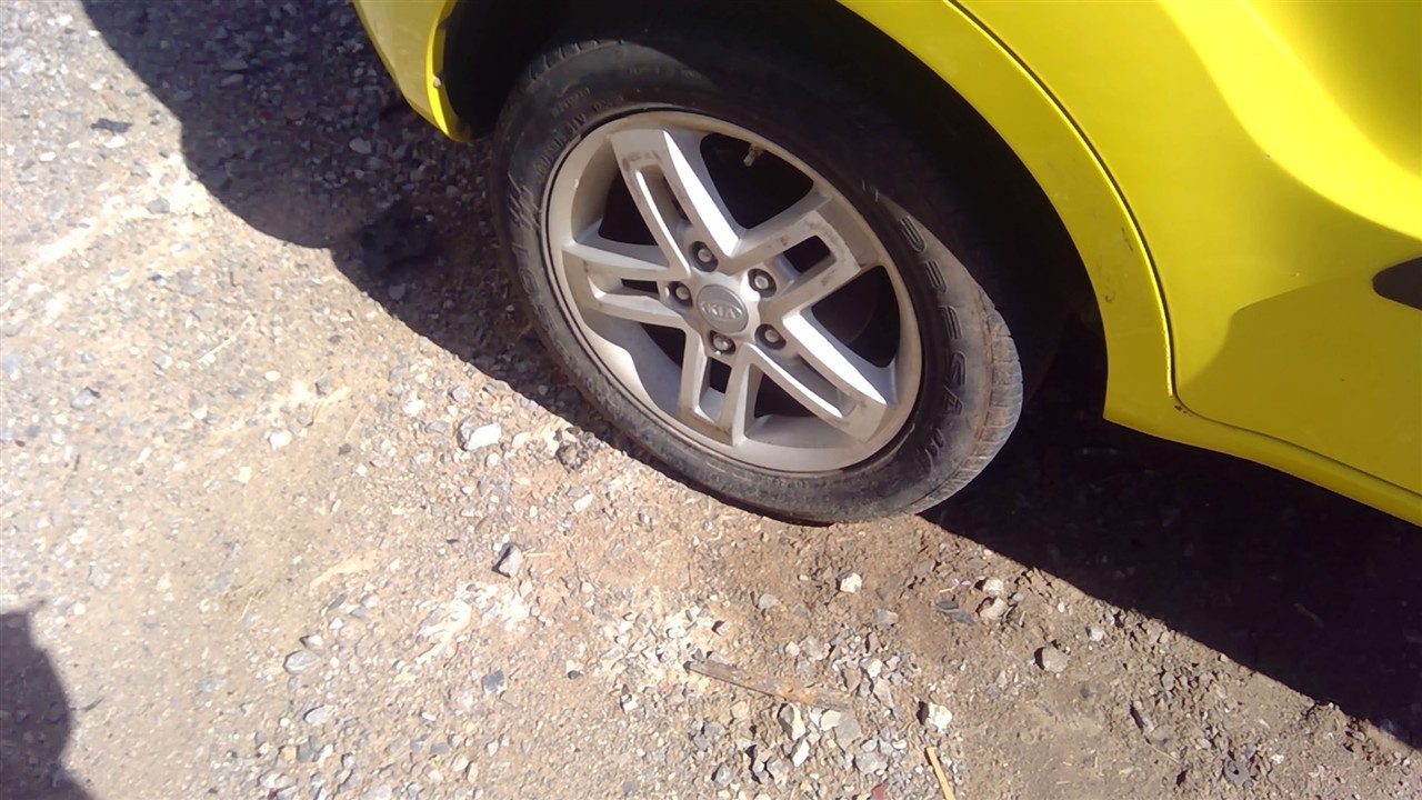https://f005.backblazeb2.com/file/img-partshotlines-com/Inventory/EX366/Vehicle/10953_08.jpg