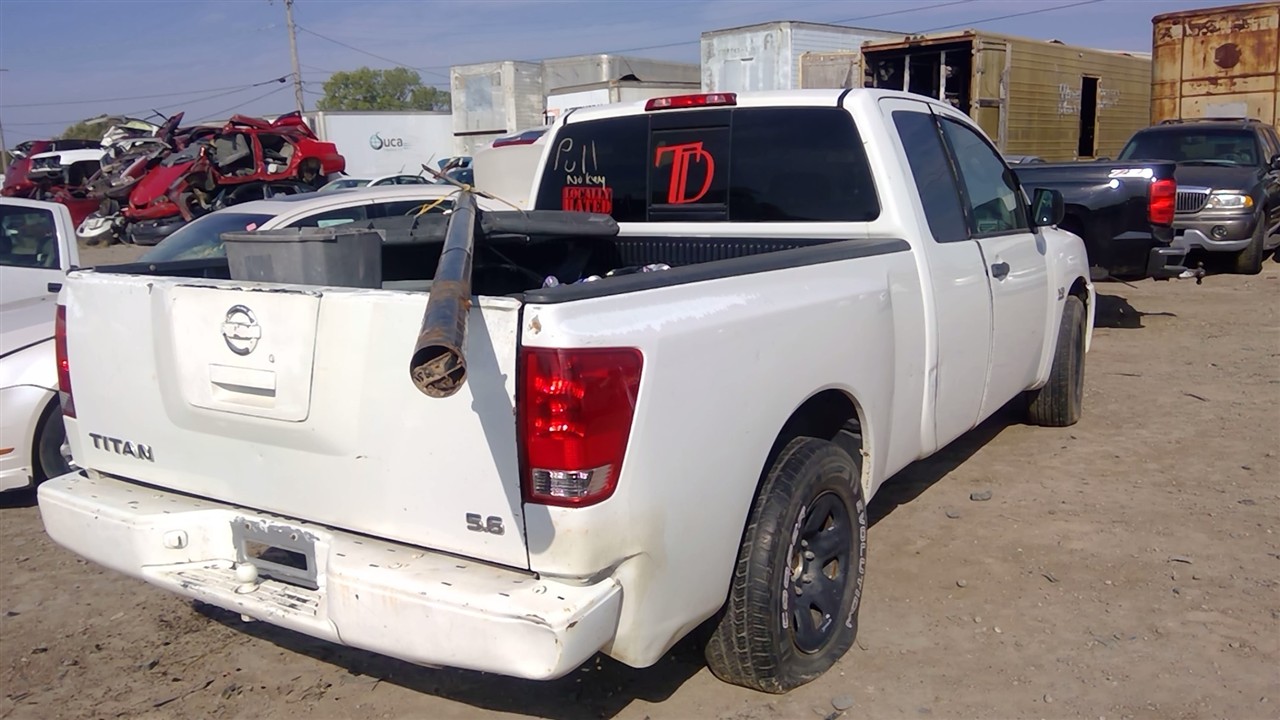 https://f005.backblazeb2.com/file/img-partshotlines-com/Inventory/EX366/Vehicle/10962_08.jpg