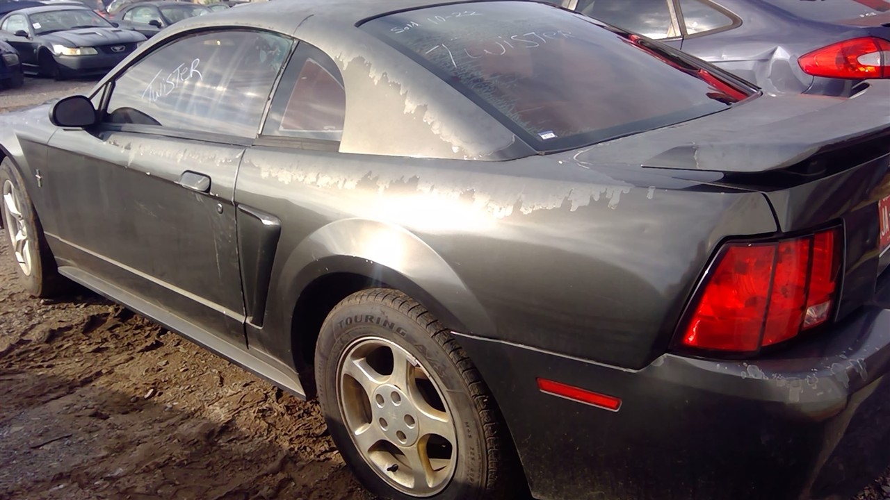 https://f005.backblazeb2.com/file/img-partshotlines-com/Inventory/EX366/Vehicle/10972_09.jpg
