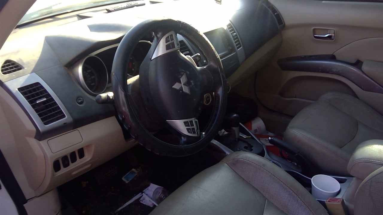 https://f005.backblazeb2.com/file/img-partshotlines-com/Inventory/EX366/Vehicle/10979_03.jpg