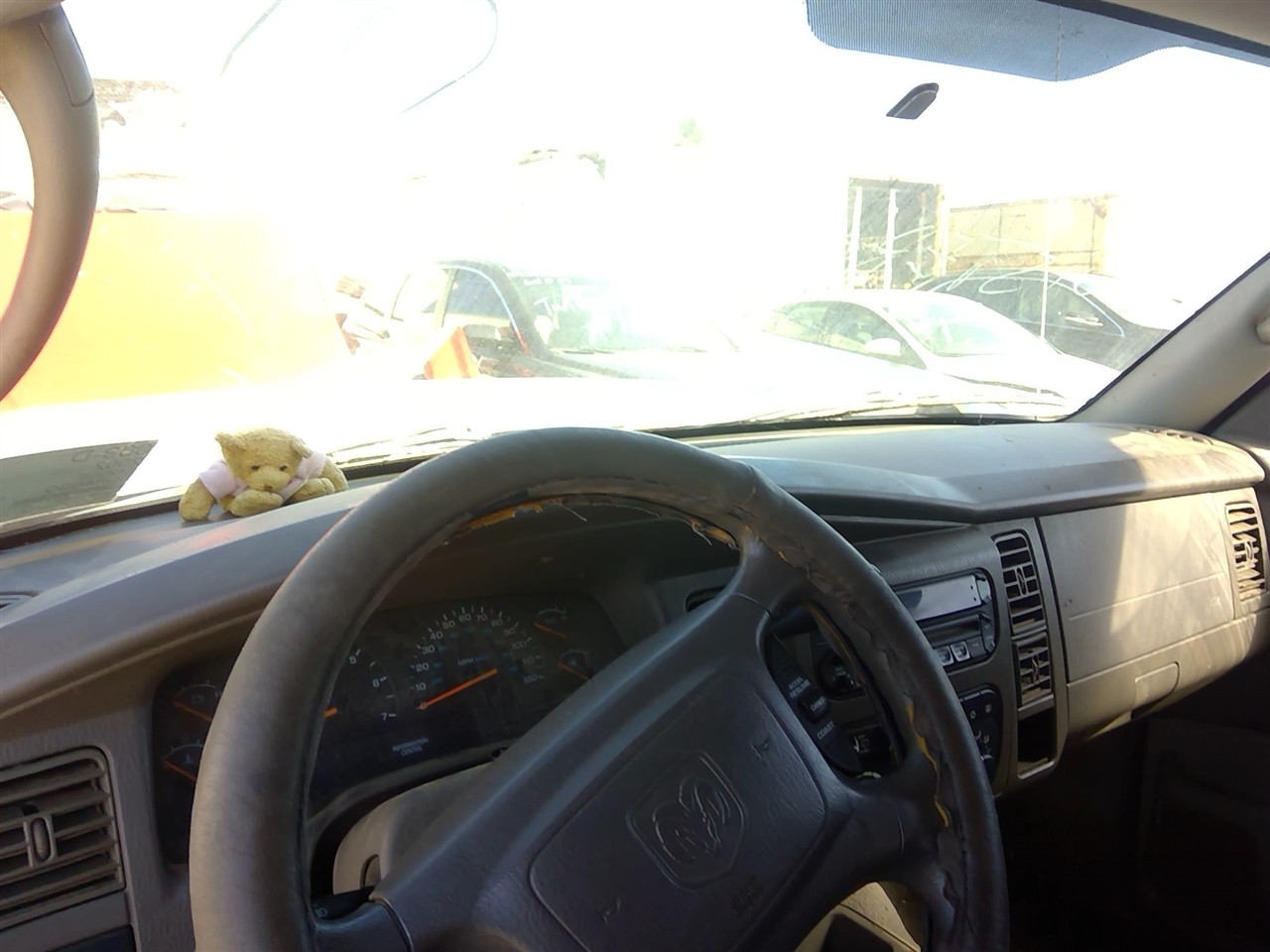 https://f005.backblazeb2.com/file/img-partshotlines-com/Inventory/EX366/Vehicle/10992_02.jpg