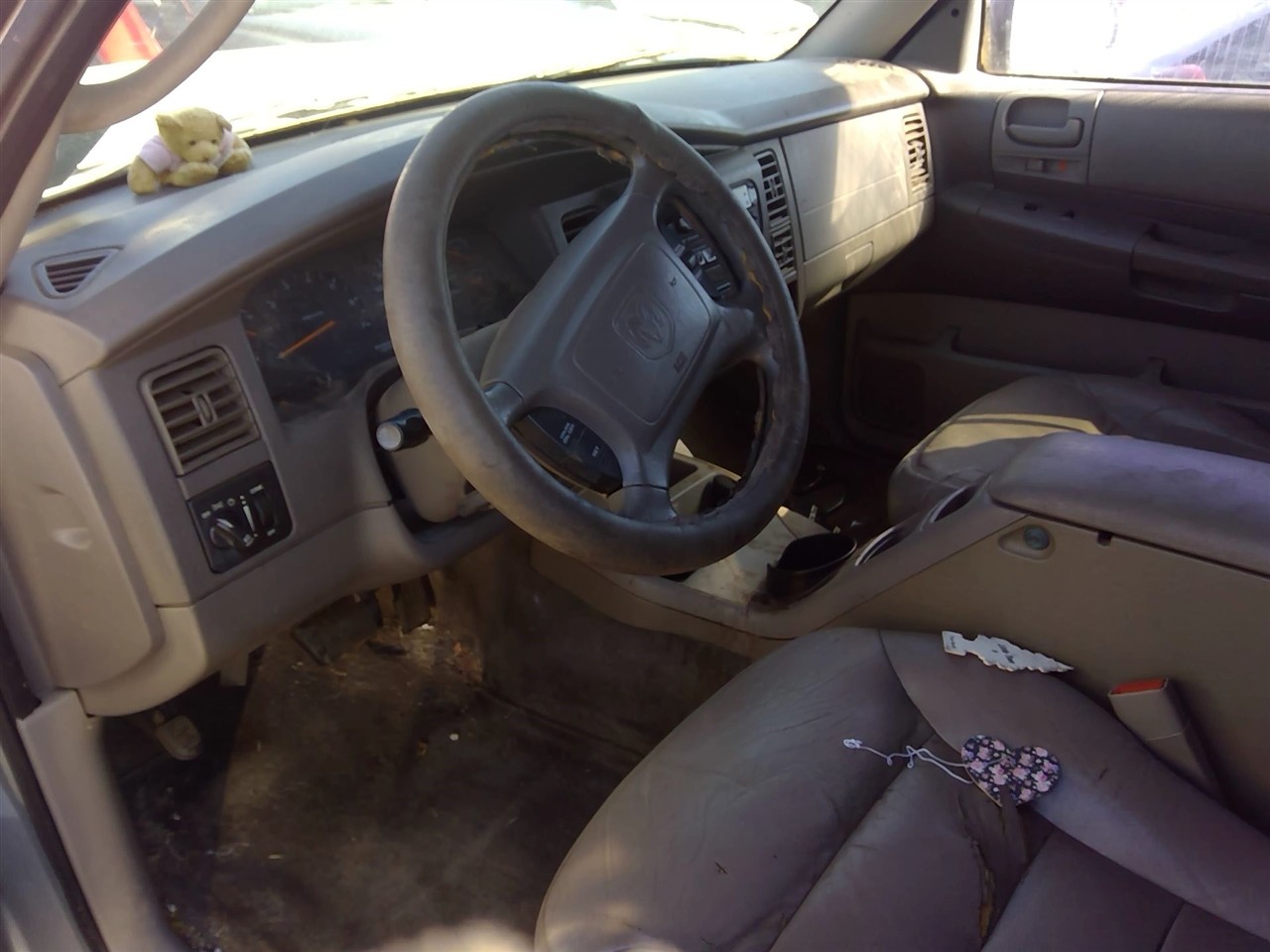 https://f005.backblazeb2.com/file/img-partshotlines-com/Inventory/EX366/Vehicle/10992_04.jpg