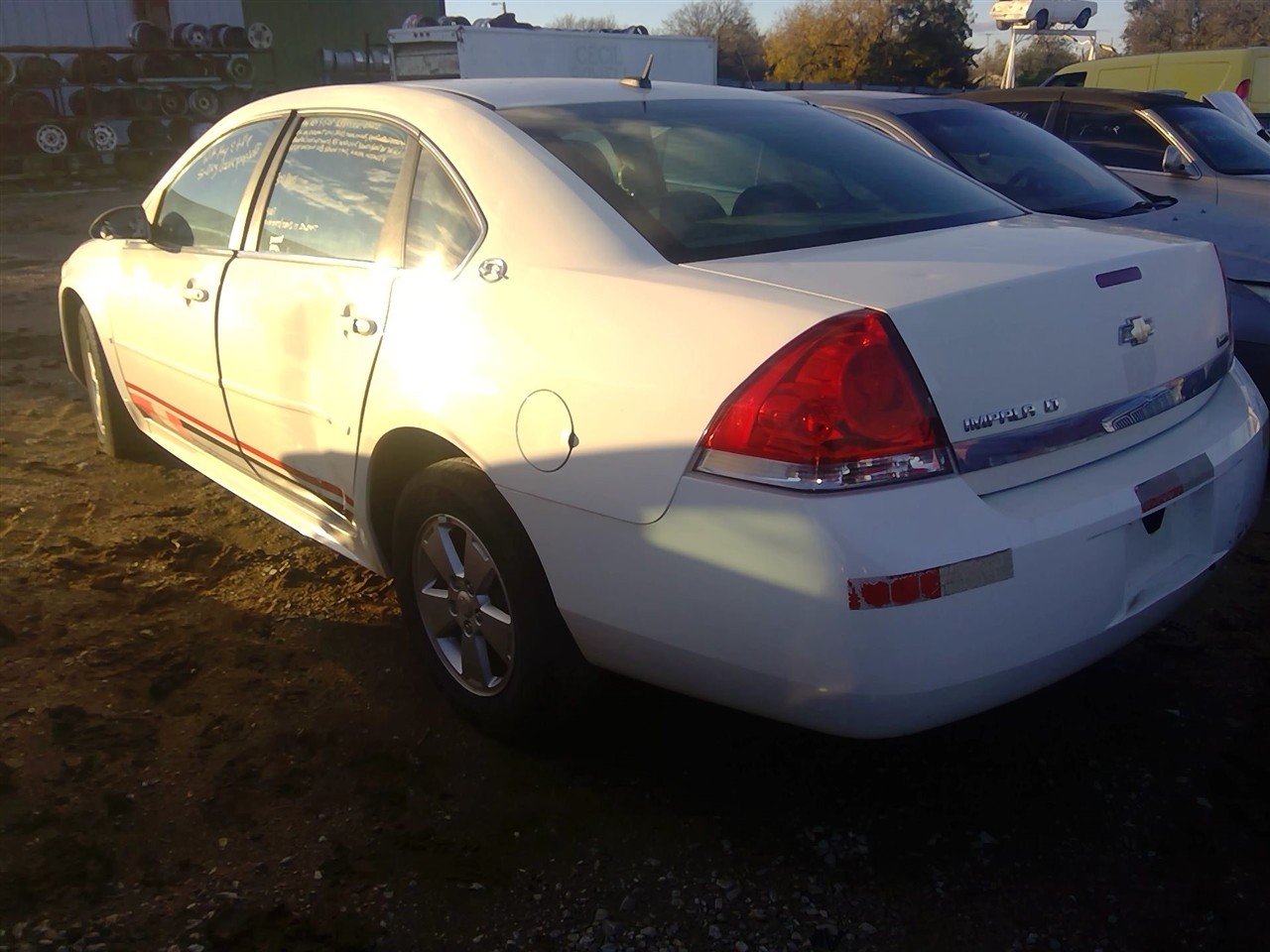 https://f005.backblazeb2.com/file/img-partshotlines-com/Inventory/EX366/Vehicle/11003_08.jpg