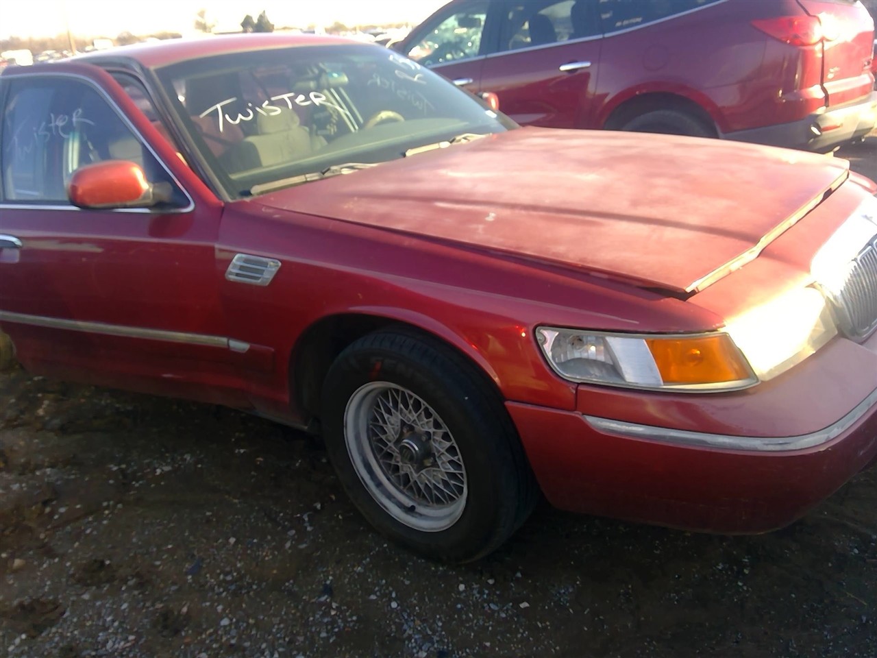 https://f005.backblazeb2.com/file/img-partshotlines-com/Inventory/EX366/Vehicle/11004_06.jpg