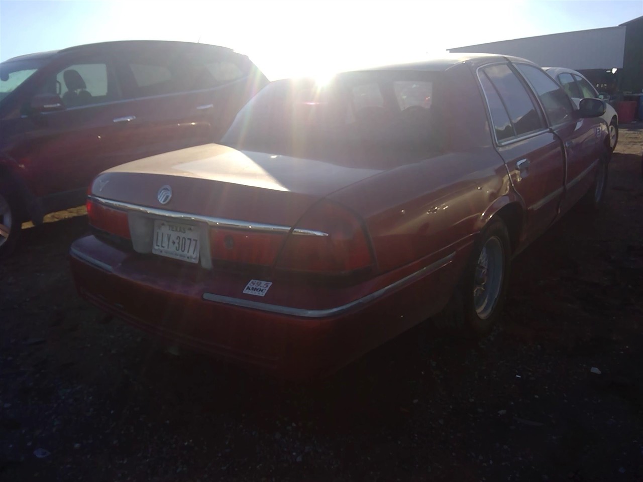 https://f005.backblazeb2.com/file/img-partshotlines-com/Inventory/EX366/Vehicle/11004_08.jpg