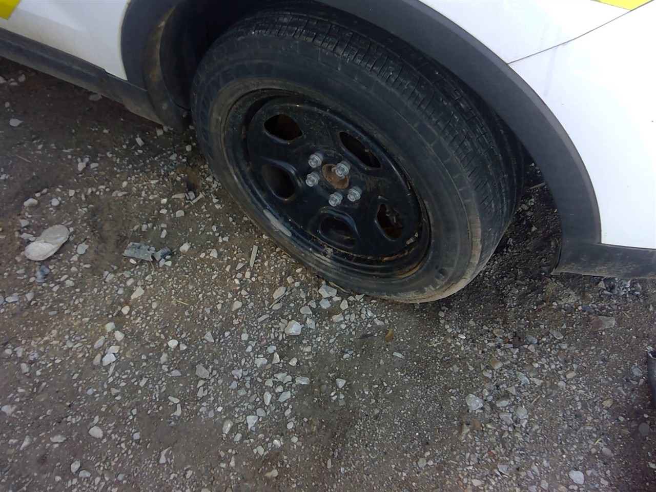 https://f005.backblazeb2.com/file/img-partshotlines-com/Inventory/EX366/Vehicle/11028_05.jpg