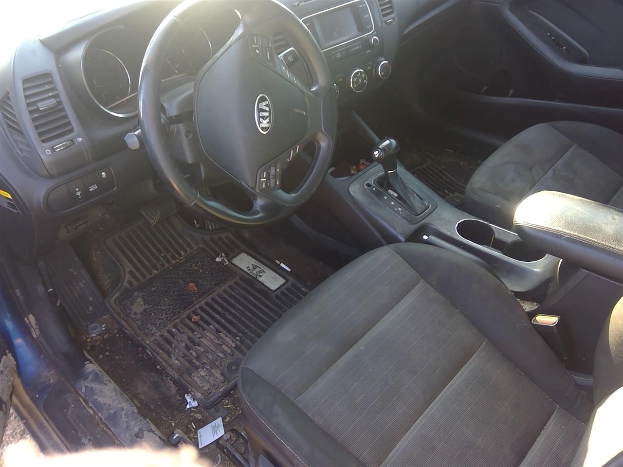 https://f005.backblazeb2.com/file/img-partshotlines-com/Inventory/EX366/Vehicle/11045_02.jpg