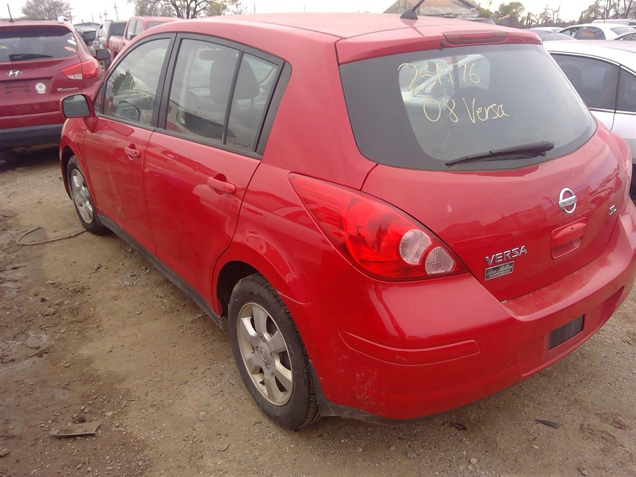 https://f005.backblazeb2.com/file/img-partshotlines-com/Inventory/EX366/Vehicle/11051_08.jpg
