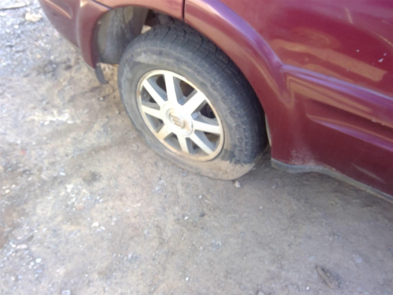 https://f005.backblazeb2.com/file/img-partshotlines-com/Inventory/EX366/Vehicle/11061_05.jpg