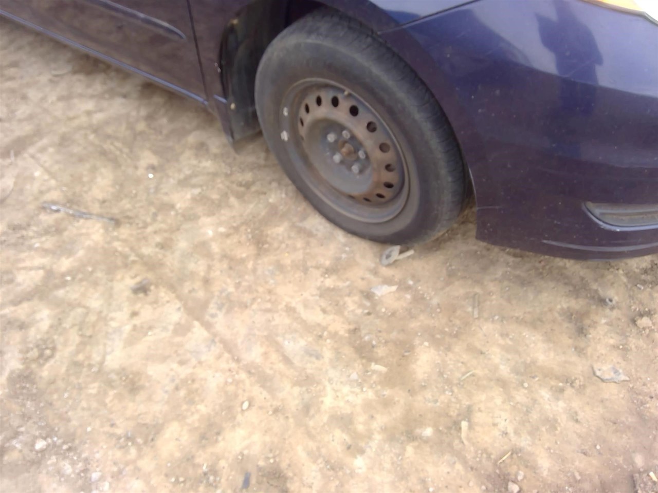 https://f005.backblazeb2.com/file/img-partshotlines-com/Inventory/EX366/Vehicle/11086_05.jpg