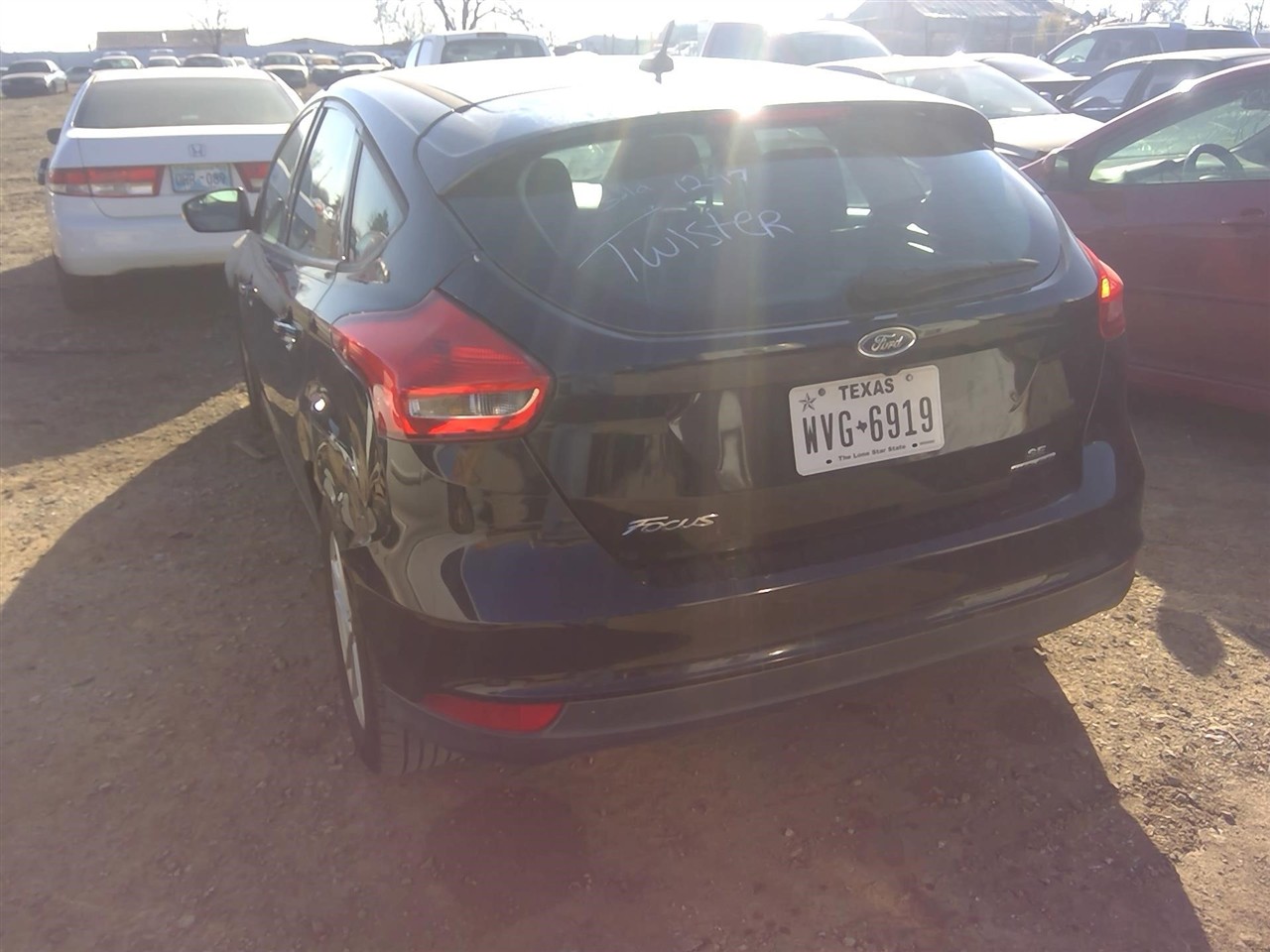 https://f005.backblazeb2.com/file/img-partshotlines-com/Inventory/EX366/Vehicle/11101_09.jpg