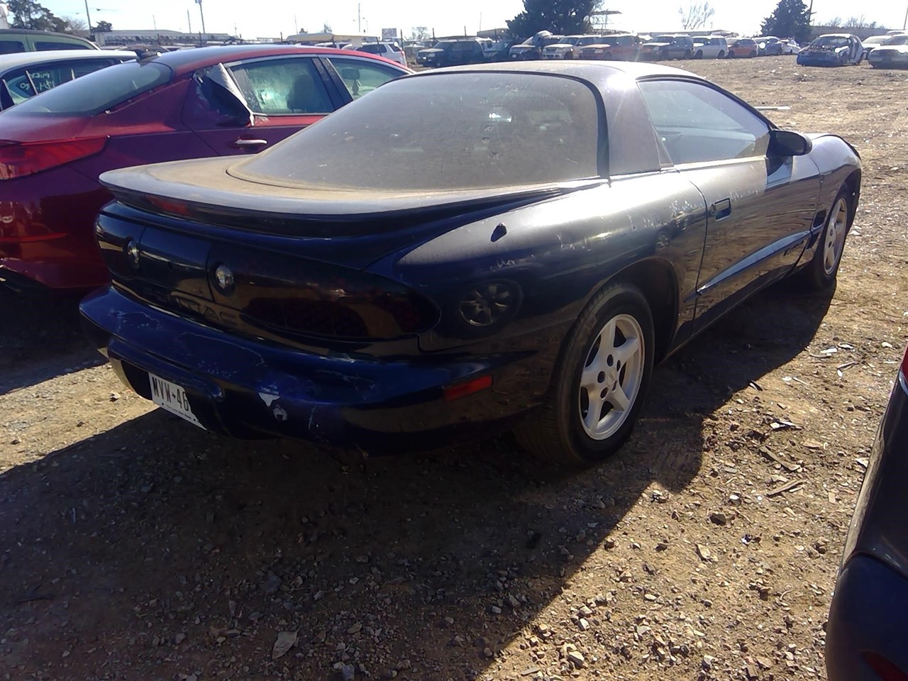 https://f005.backblazeb2.com/file/img-partshotlines-com/Inventory/EX366/Vehicle/11107_07.jpg