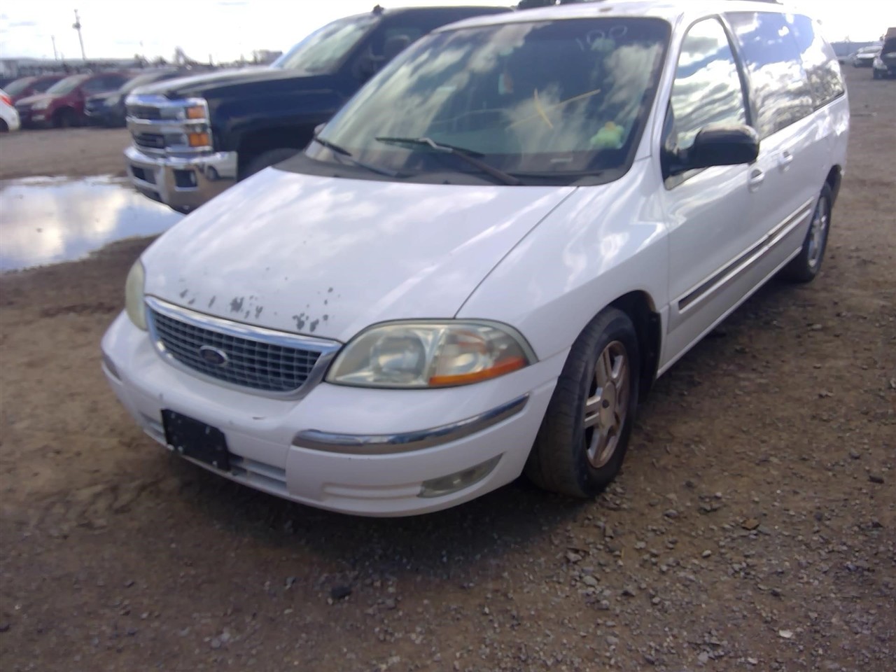 https://f005.backblazeb2.com/file/img-partshotlines-com/Inventory/EX366/Vehicle/11162_04.jpg