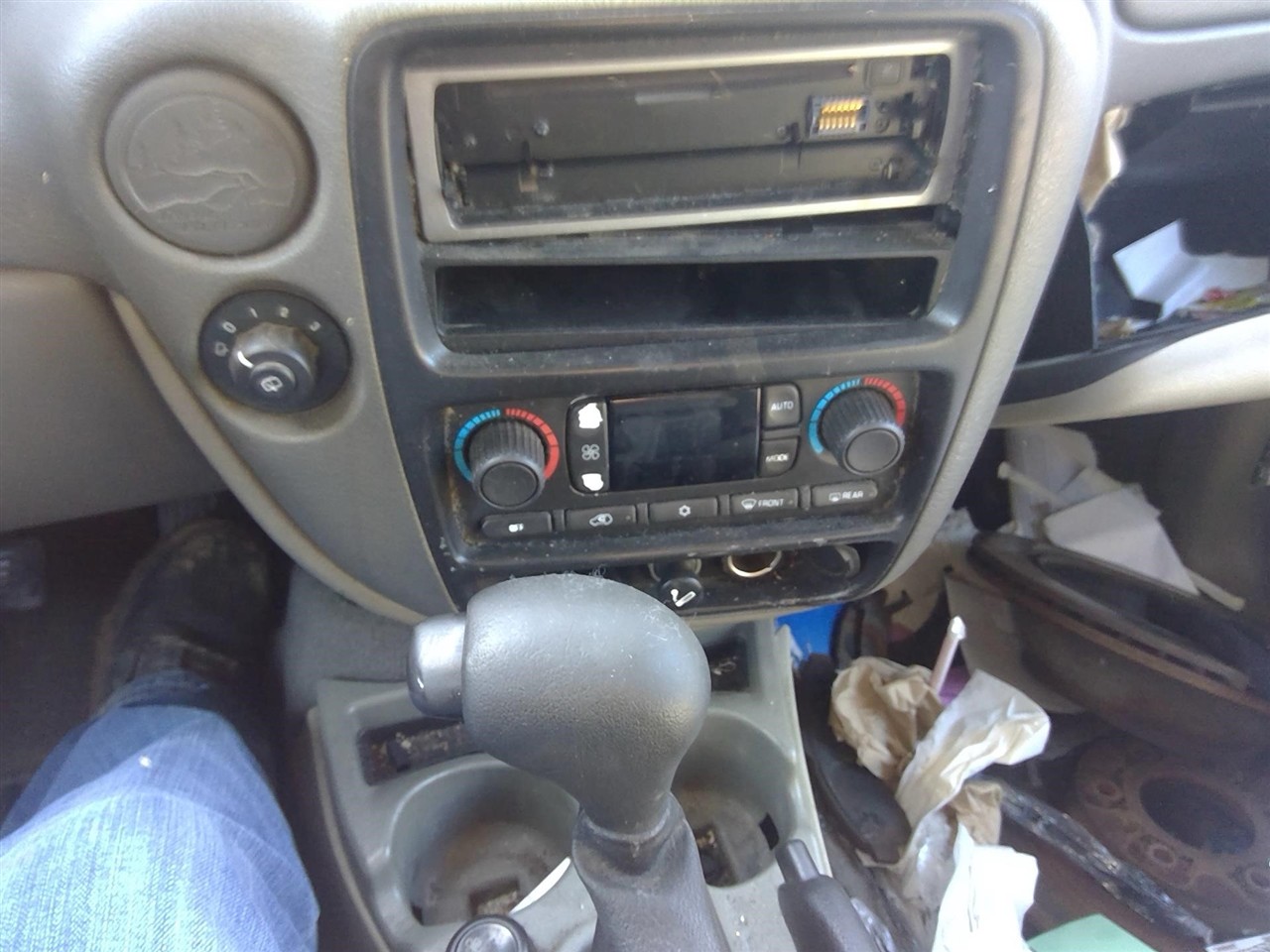 https://f005.backblazeb2.com/file/img-partshotlines-com/Inventory/EX366/Vehicle/11185_01.jpg