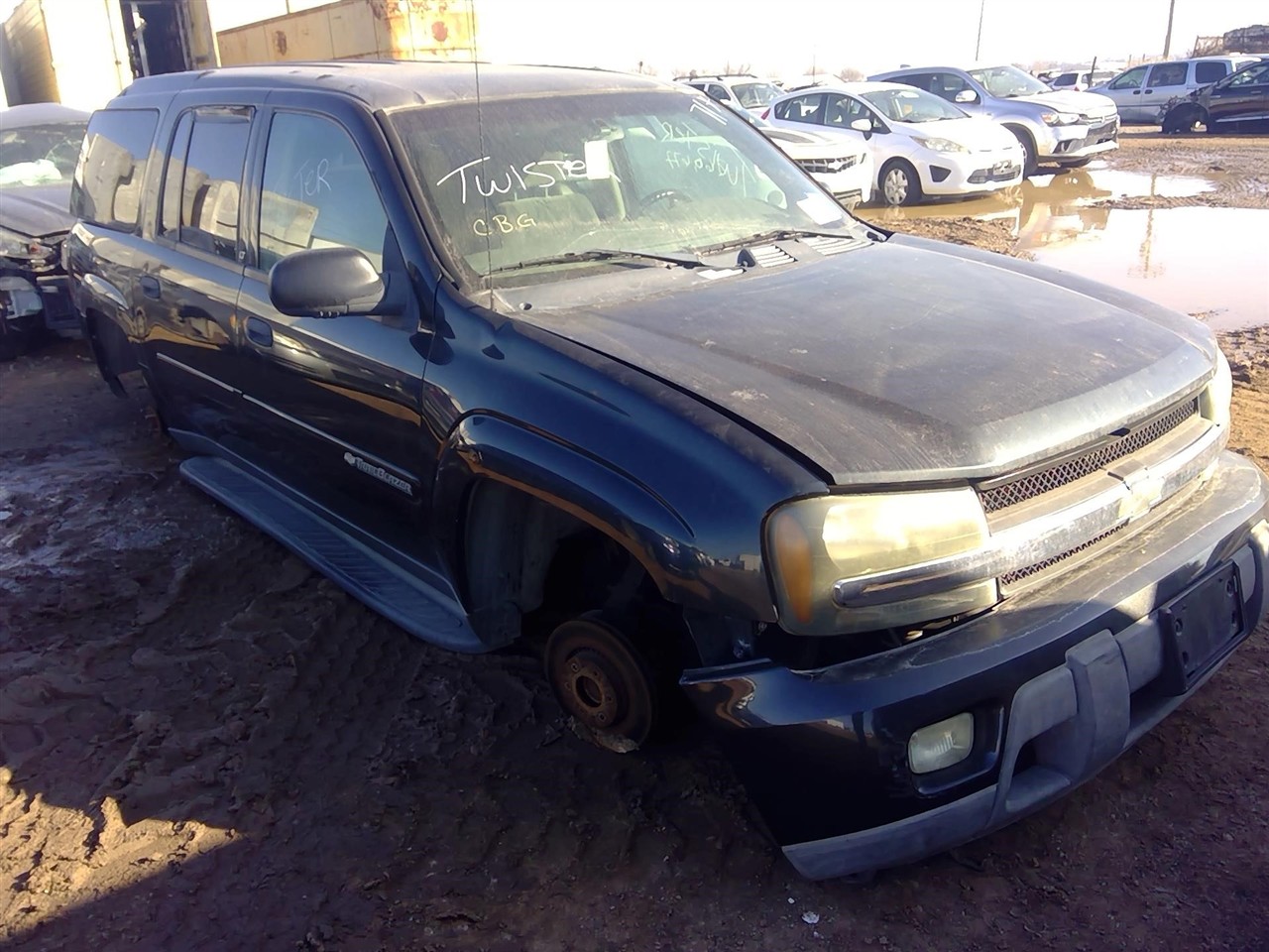 https://f005.backblazeb2.com/file/img-partshotlines-com/Inventory/EX366/Vehicle/11185_06.jpg
