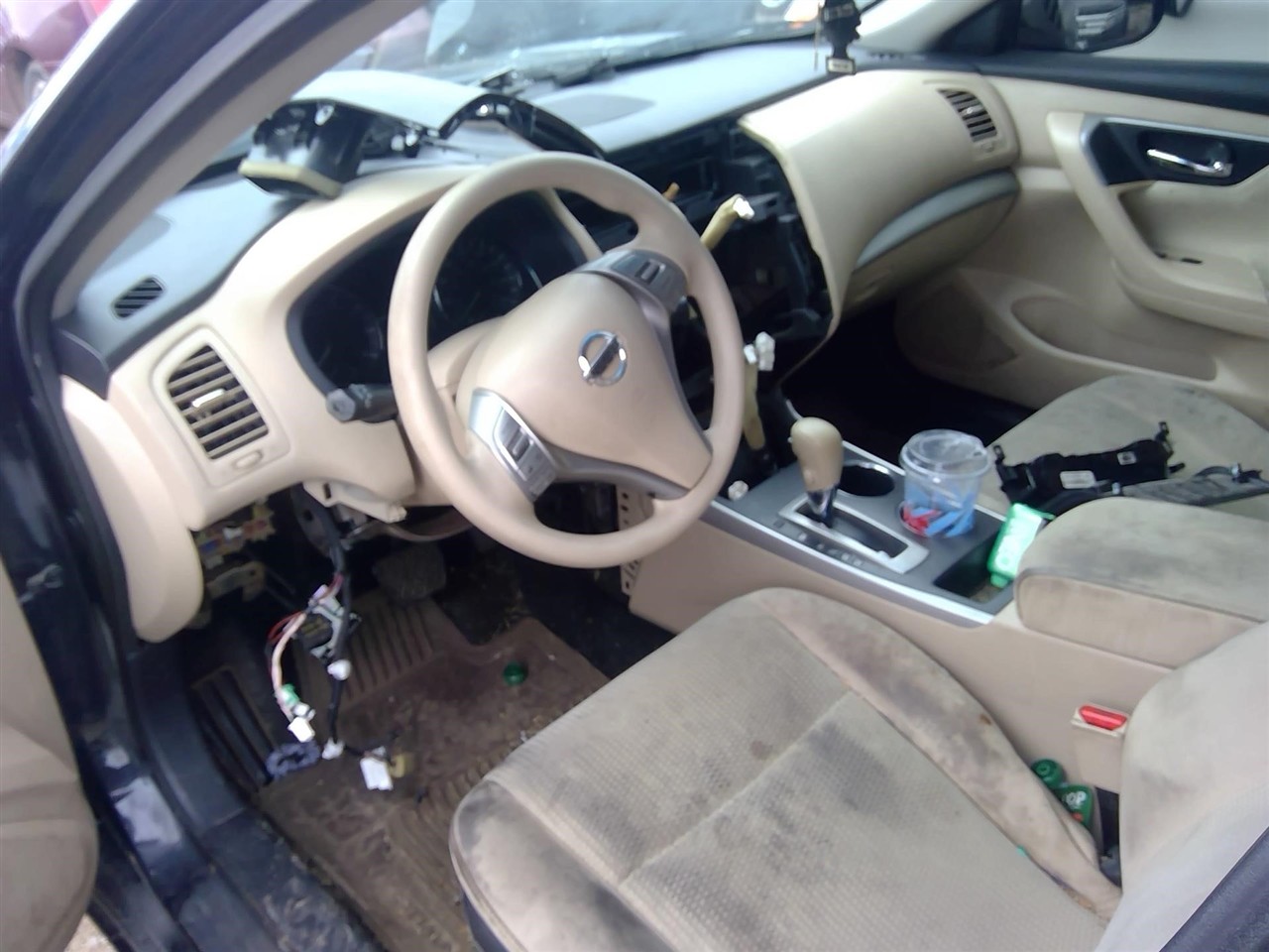 https://f005.backblazeb2.com/file/img-partshotlines-com/Inventory/EX366/Vehicle/11207_01.jpg