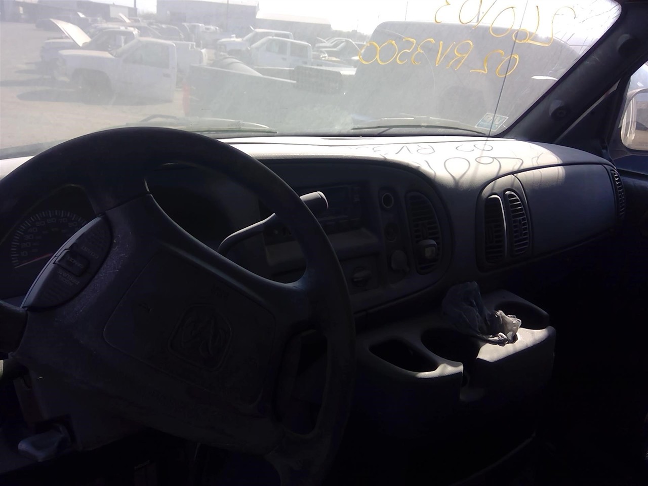 https://f005.backblazeb2.com/file/img-partshotlines-com/Inventory/EX366/Vehicle/11230_01.jpg