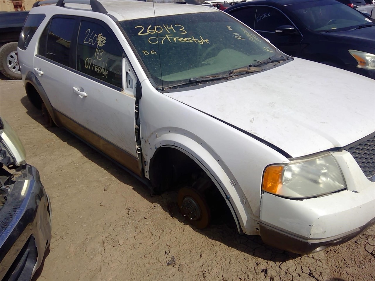 https://f005.backblazeb2.com/file/img-partshotlines-com/Inventory/EX366/Vehicle/11266_04.jpg