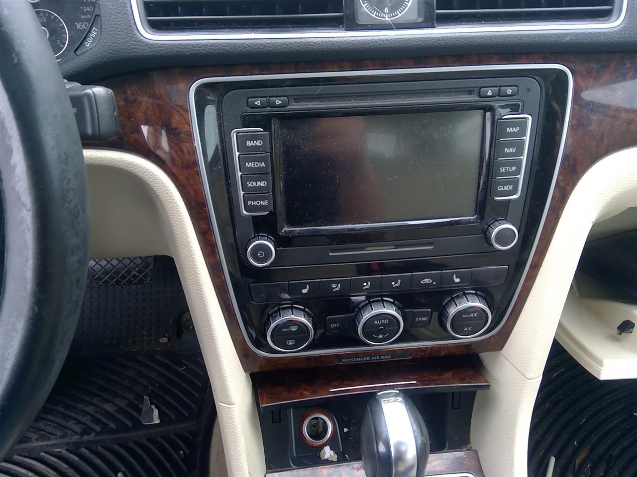 https://f005.backblazeb2.com/file/img-partshotlines-com/Inventory/EX366/Vehicle/11279_01.jpg