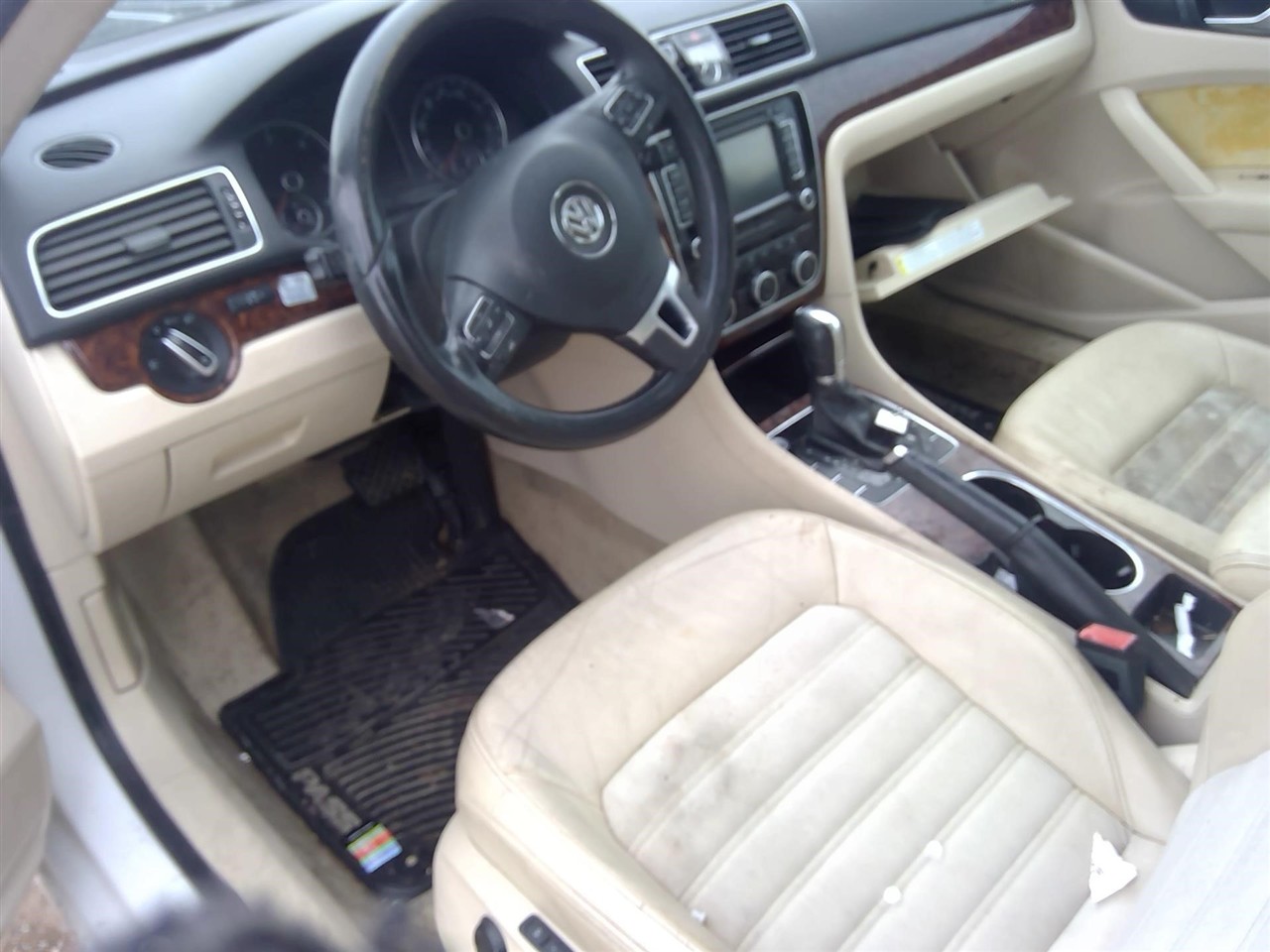https://f005.backblazeb2.com/file/img-partshotlines-com/Inventory/EX366/Vehicle/11279_04.jpg
