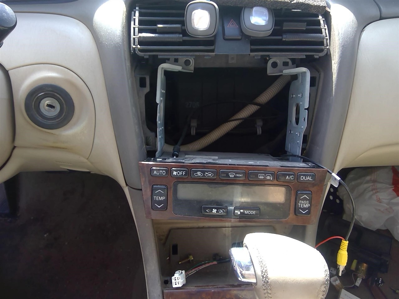 https://f005.backblazeb2.com/file/img-partshotlines-com/Inventory/EX366/Vehicle/11285_01.jpg