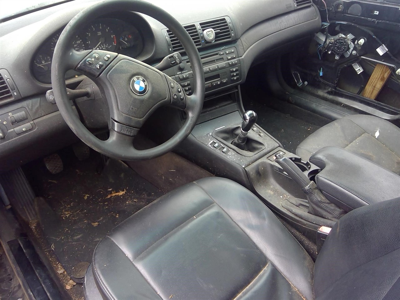 https://f005.backblazeb2.com/file/img-partshotlines-com/Inventory/EX366/Vehicle/11296_02.jpg
