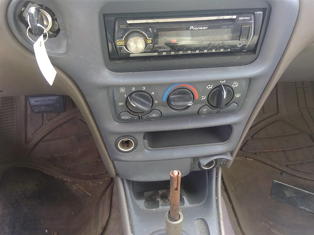 https://f005.backblazeb2.com/file/img-partshotlines-com/Inventory/EX366/Vehicle/11301_01.jpg