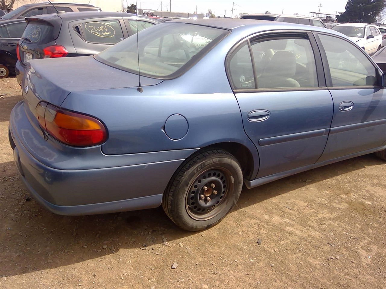 https://f005.backblazeb2.com/file/img-partshotlines-com/Inventory/EX366/Vehicle/11301_06.jpg