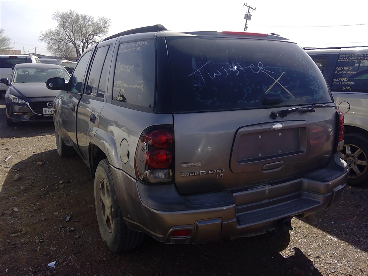 https://f005.backblazeb2.com/file/img-partshotlines-com/Inventory/EX366/Vehicle/11327_07.jpg