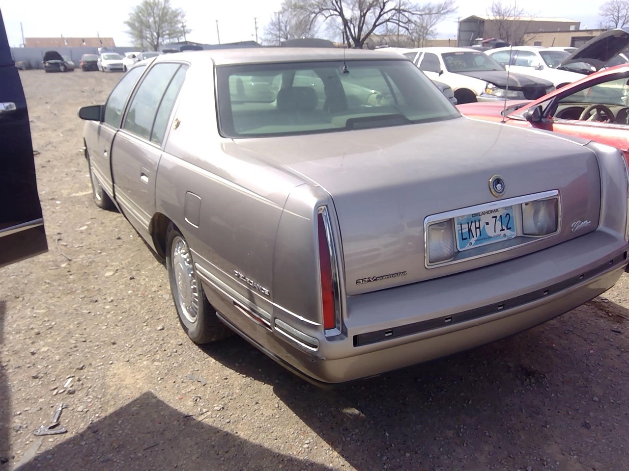 https://f005.backblazeb2.com/file/img-partshotlines-com/Inventory/EX366/Vehicle/11330_06.jpg