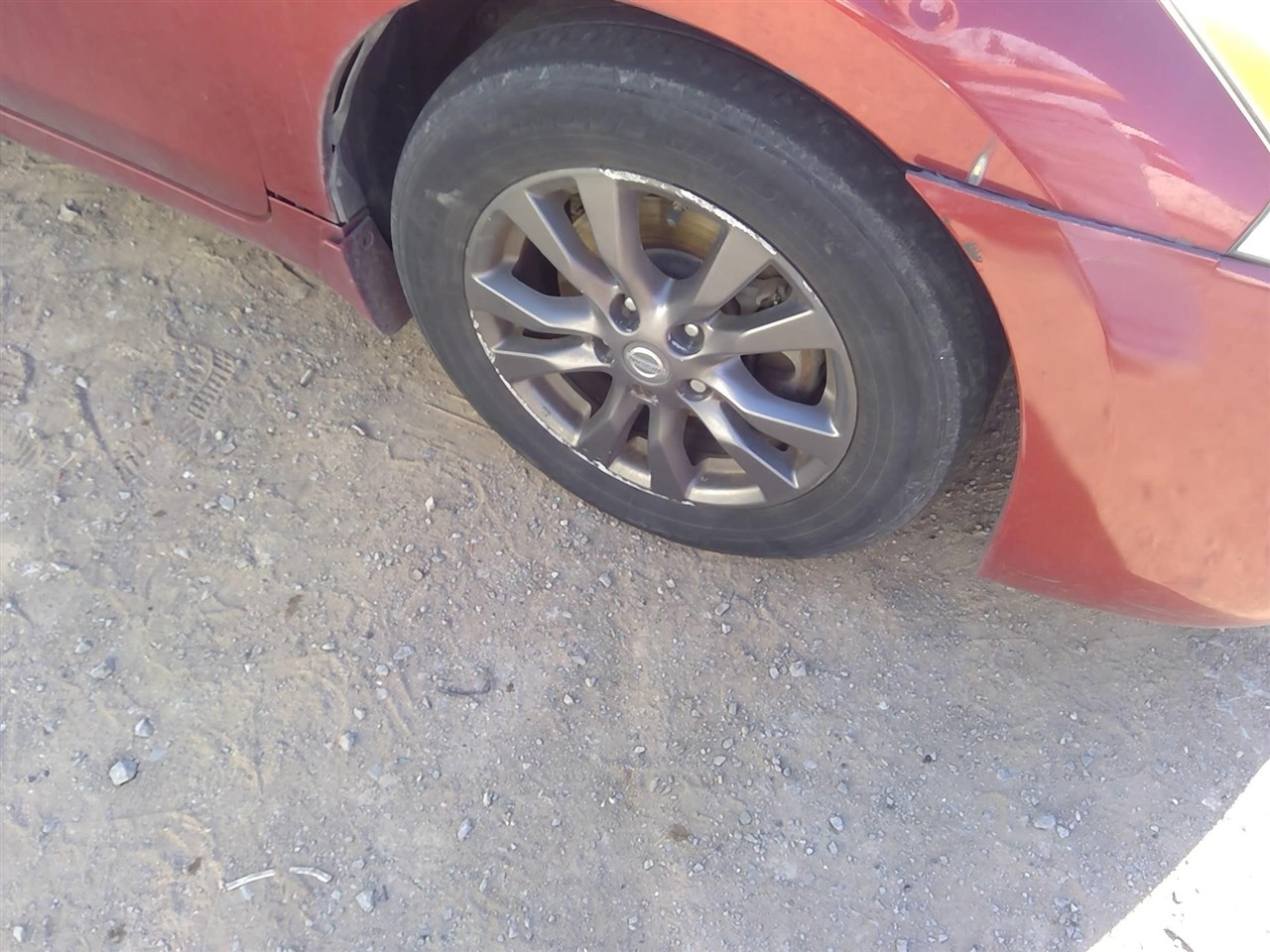 https://f005.backblazeb2.com/file/img-partshotlines-com/Inventory/EX366/Vehicle/11371_06.jpg