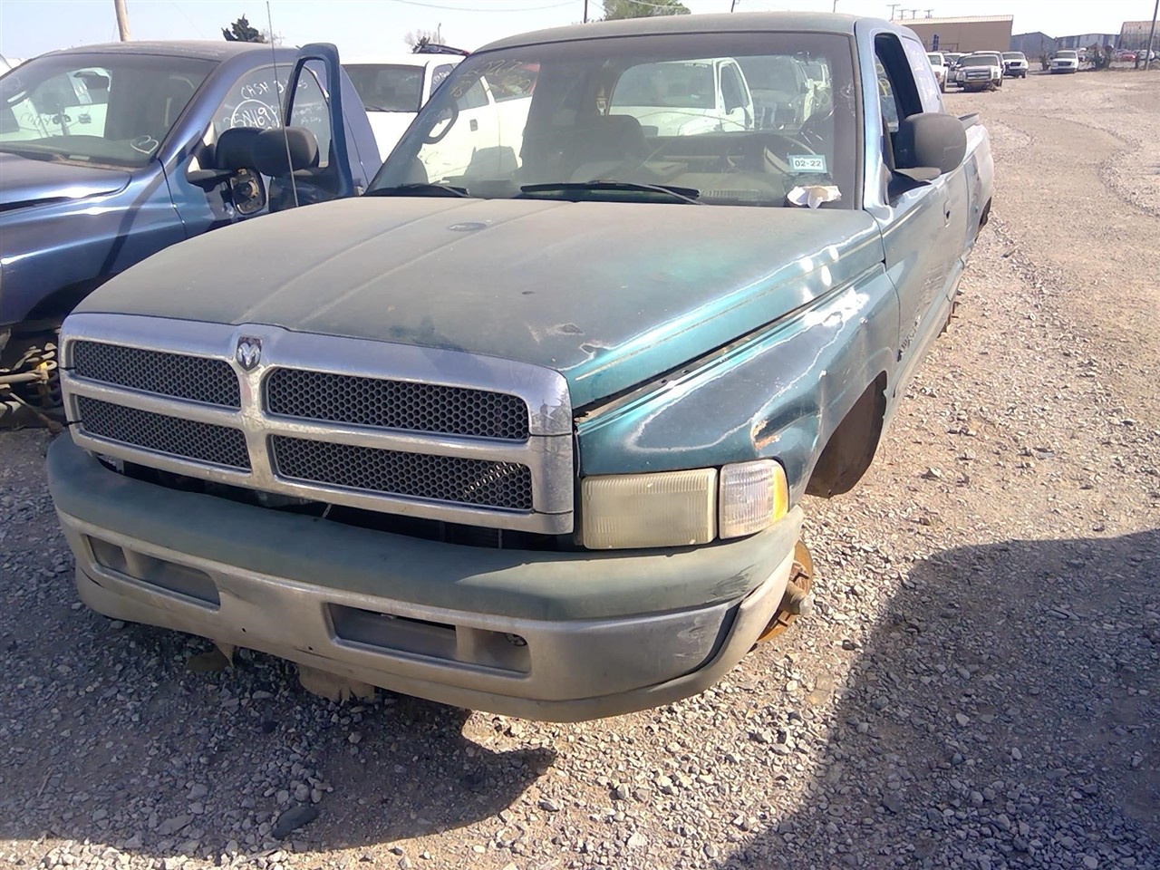 https://f005.backblazeb2.com/file/img-partshotlines-com/Inventory/EX366/Vehicle/11396_03.jpg