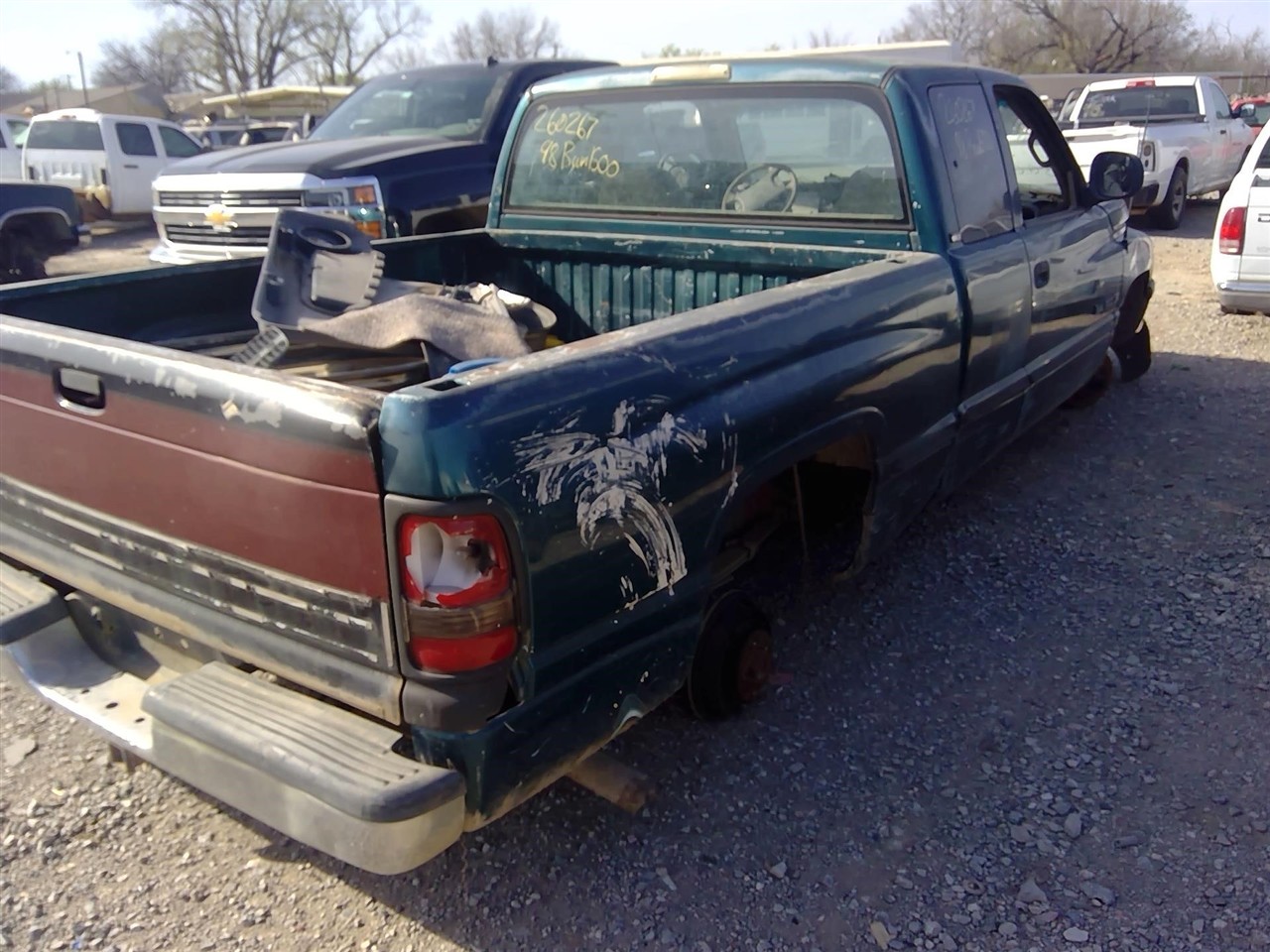 https://f005.backblazeb2.com/file/img-partshotlines-com/Inventory/EX366/Vehicle/11396_05.jpg