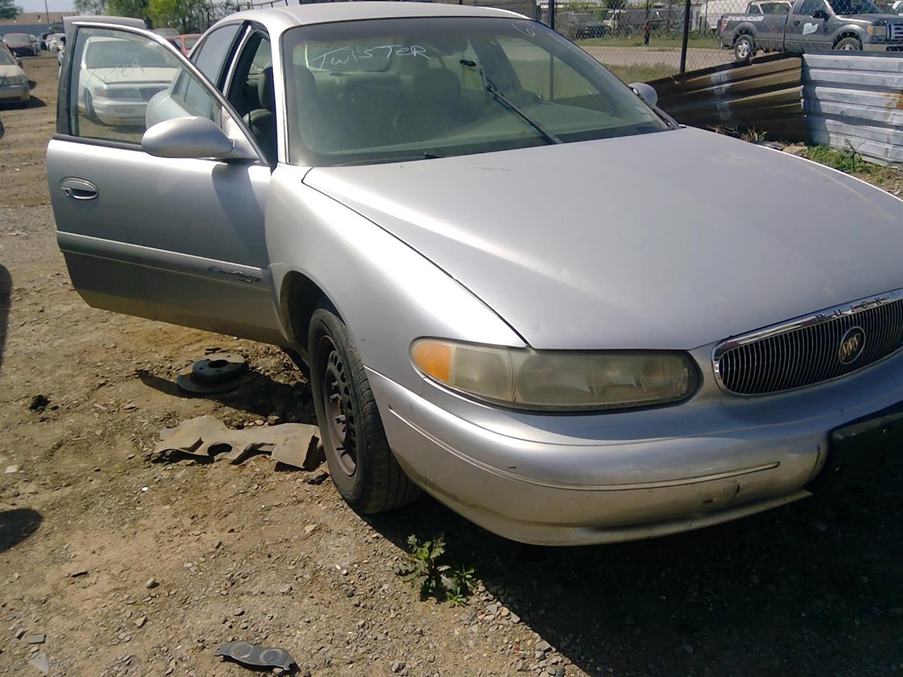 https://f005.backblazeb2.com/file/img-partshotlines-com/Inventory/EX366/Vehicle/11399_05.jpg