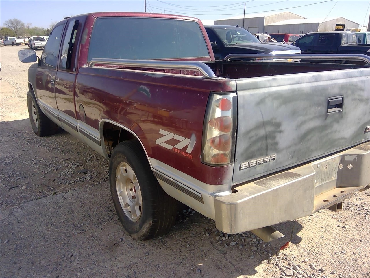 https://f005.backblazeb2.com/file/img-partshotlines-com/Inventory/EX366/Vehicle/11400_06.jpg