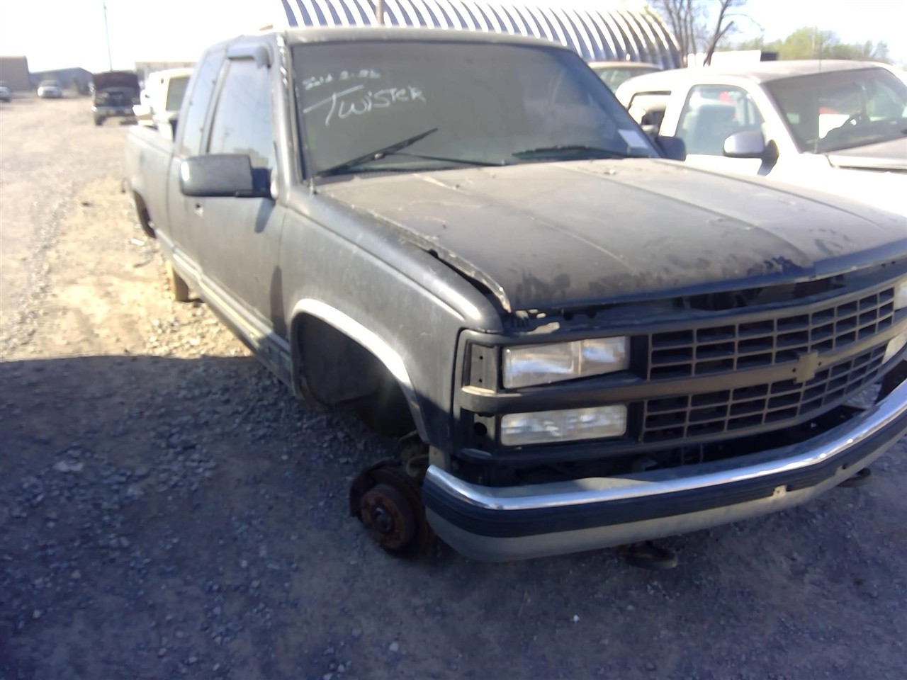 https://f005.backblazeb2.com/file/img-partshotlines-com/Inventory/EX366/Vehicle/11401_03.jpg