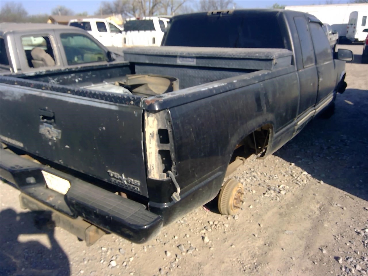 https://f005.backblazeb2.com/file/img-partshotlines-com/Inventory/EX366/Vehicle/11401_04.jpg