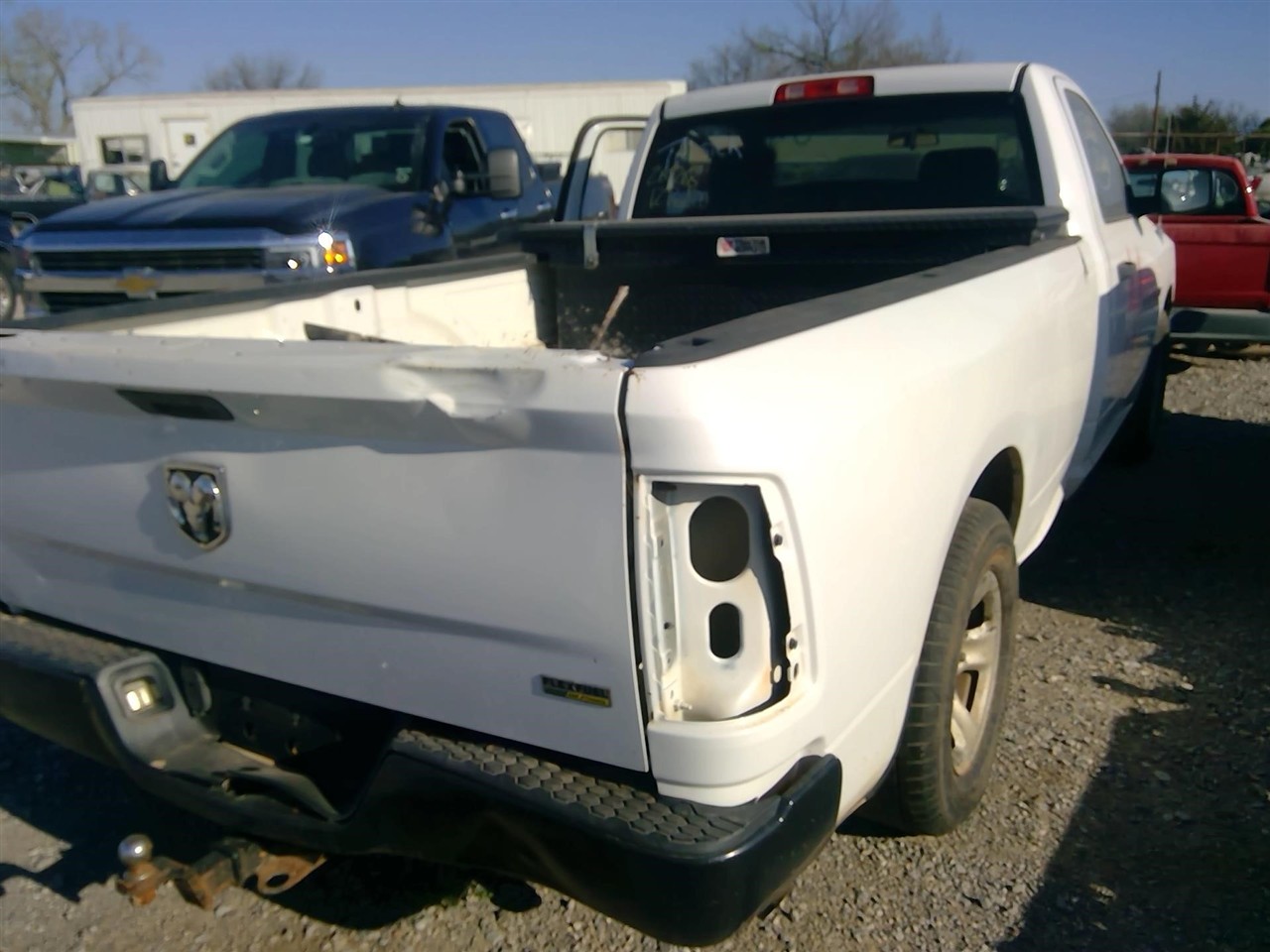 https://f005.backblazeb2.com/file/img-partshotlines-com/Inventory/EX366/Vehicle/11402_04.jpg