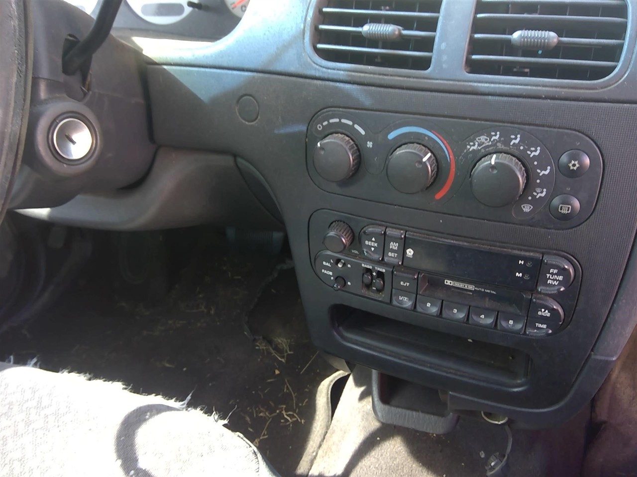 https://f005.backblazeb2.com/file/img-partshotlines-com/Inventory/EX366/Vehicle/11410_01.jpg
